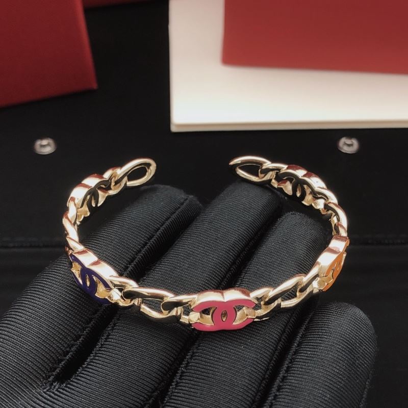 Ch**el bracelets